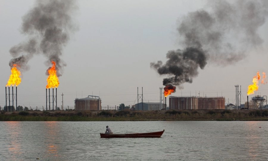 Nafta prešla 102 dolara po barelu